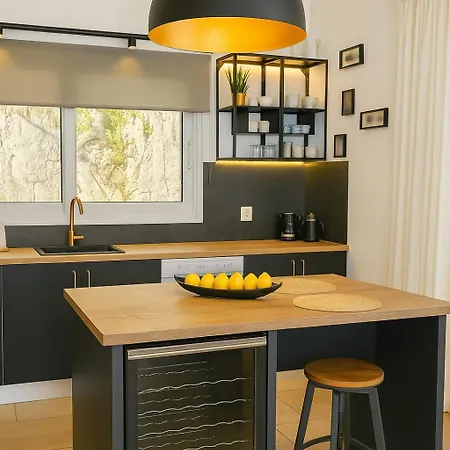 Aquamarine Villa Agní