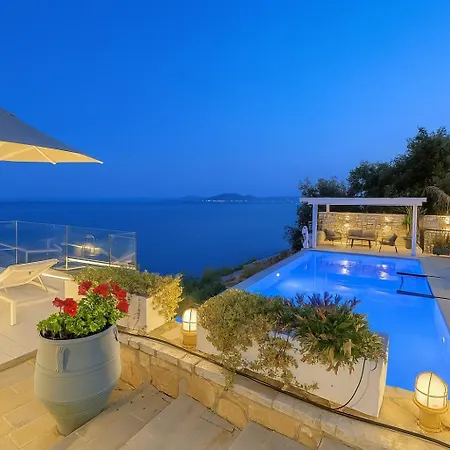 Aquamarine Vila *