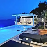 Aquamarine Vila