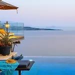 Aquamarine Vila Agní
