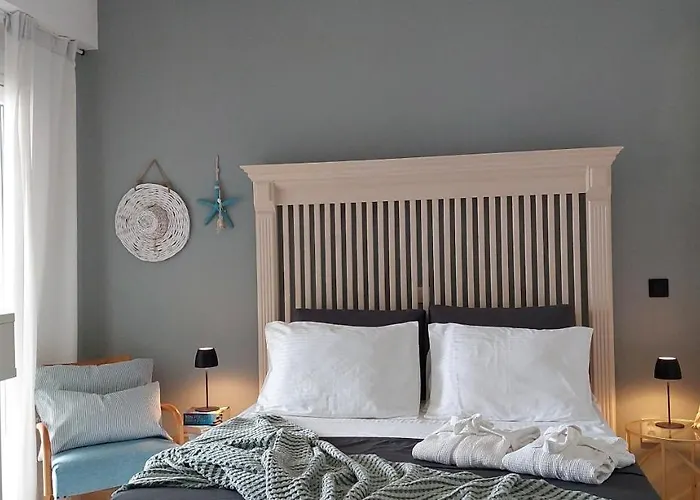 فيلة Aquamarine Agní