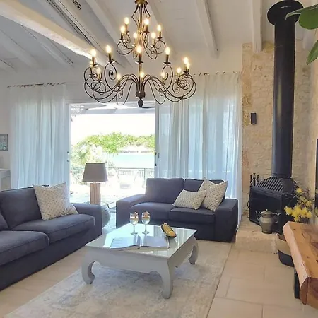 Villa Aquamarine Agní